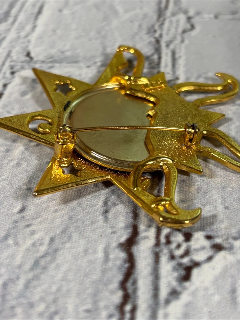 VTG JJ Jonette Signed Celestial Sun Moon Stars Gold Tone Pin Brooch 3